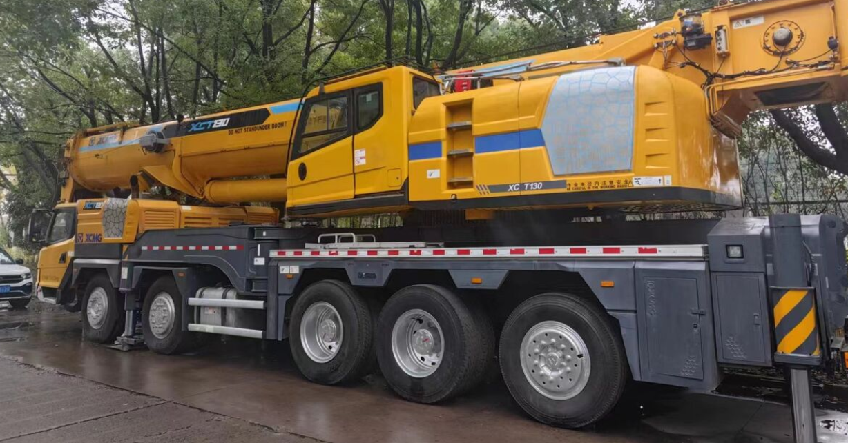 2022 BOOM TRUCK, XCMG, 130 TON