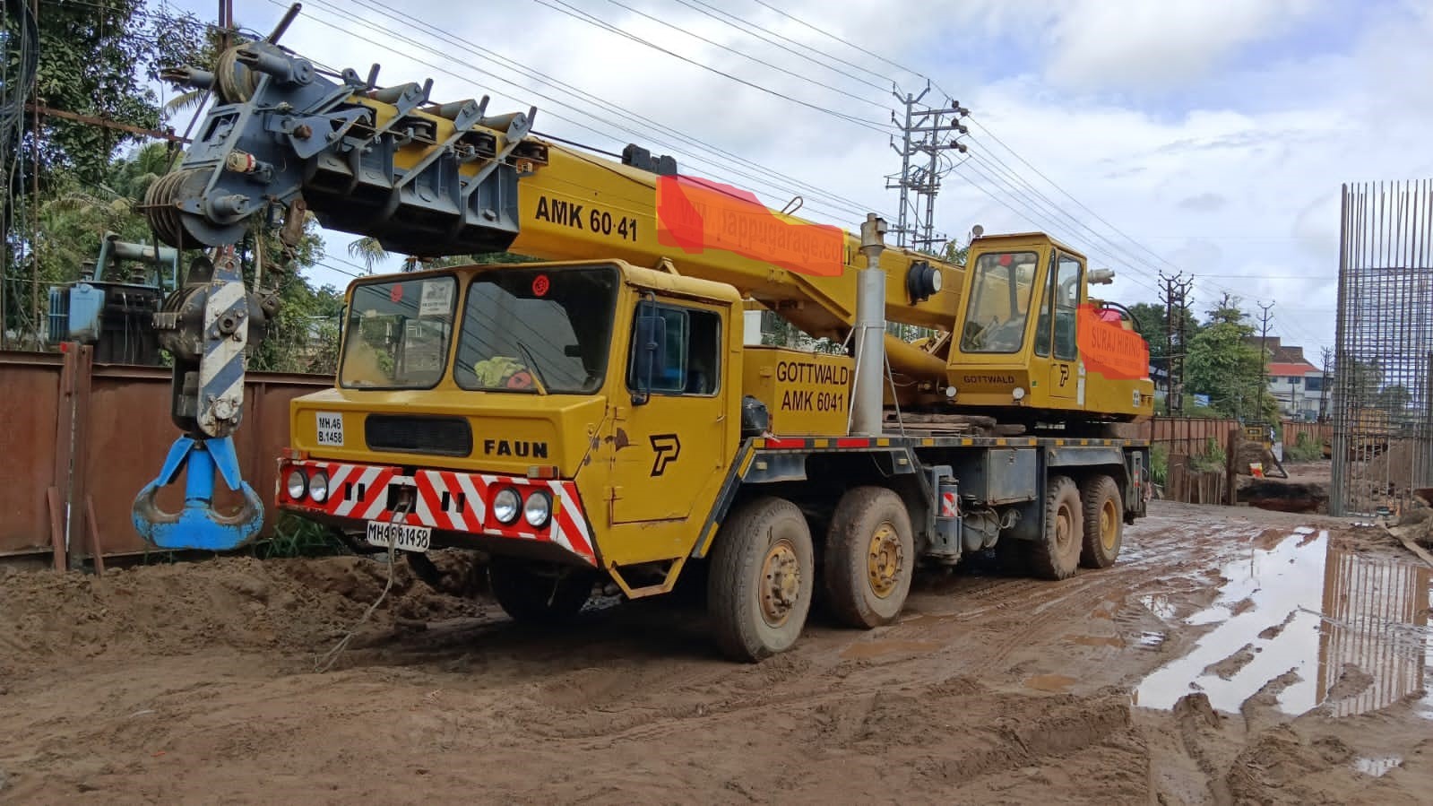 2004 Truck-Mounted Cranes, Gottwald,  60 ton